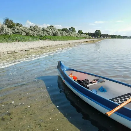 Casa vacanze Tiny With Sea View At Werder *